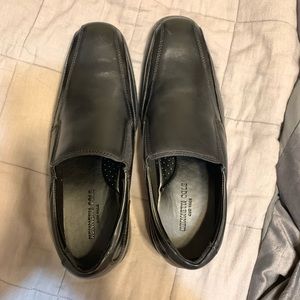 Kenneth Cole slip on